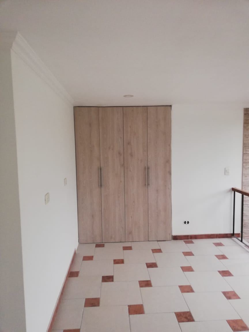 Apartamento en venta en El Tunal, Bogotá · foto 3 de 12