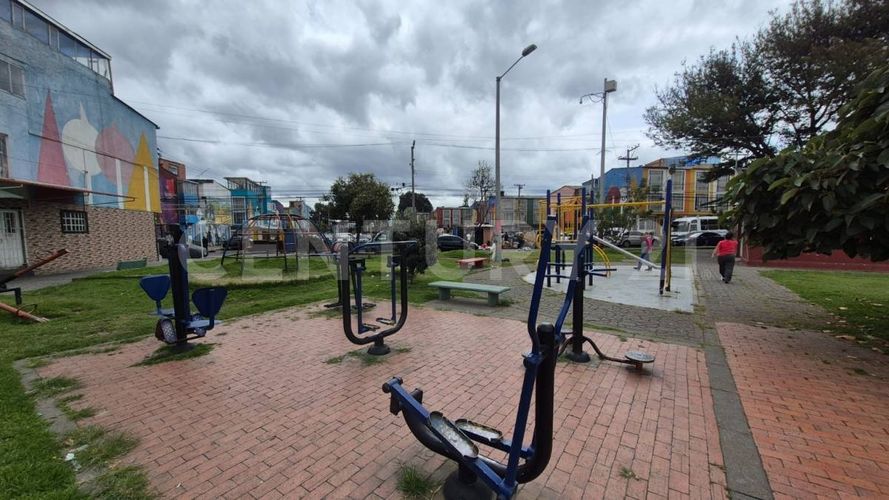 Casa de 4 alcobas en venta en El Tunal, Bogotá, 70 m² · foto 19 de 21