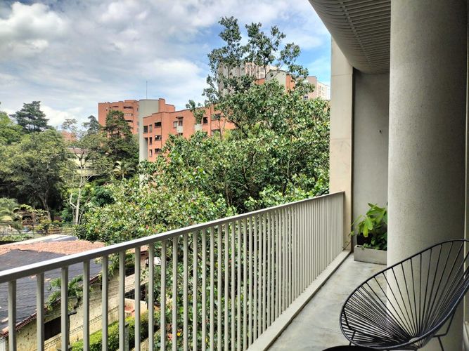 Apartamento de 2 alcobas en venta en El Poblado, Medellín, 186 m² · foto 14 de 14