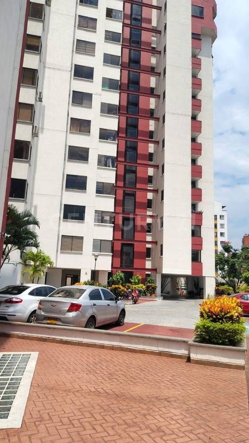 Finca en venta en Tequendama, Cali, 140 m² · foto 2 de 17