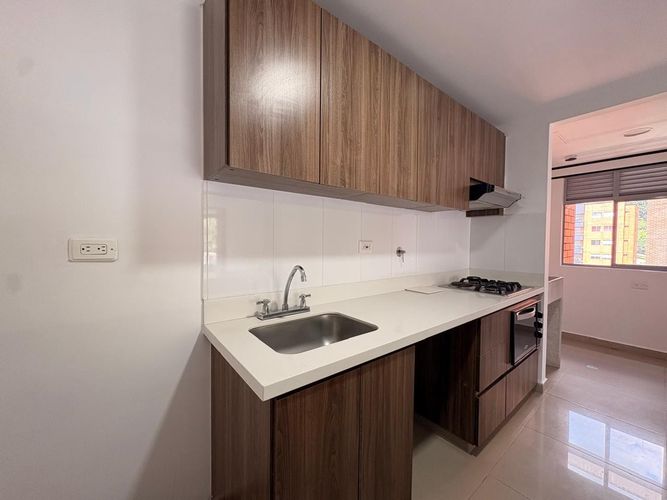 Apartamento de 3 alcobas en venta en San Jose, Sabaneta, 97 m² · foto 3 de 17