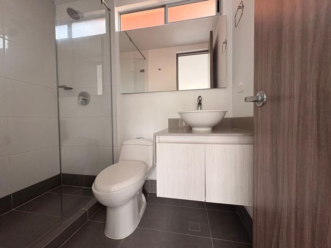 Apartamento de 3 alcobas en venta en San Jose, Sabaneta, 97 m² · foto 15 de 17