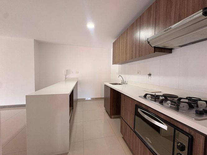 Apartamento de 3 alcobas en venta en San Jose, Sabaneta, 97 m² · foto 6 de 17
