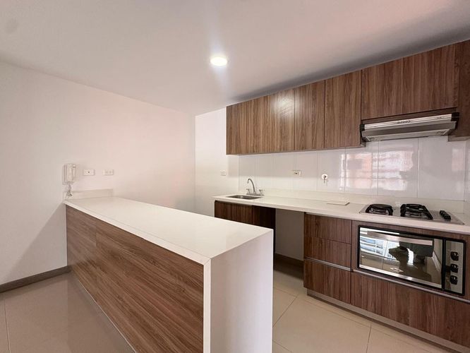 Apartamento de 3 alcobas en venta en San Jose, Sabaneta, 97 m² · foto 5 de 17