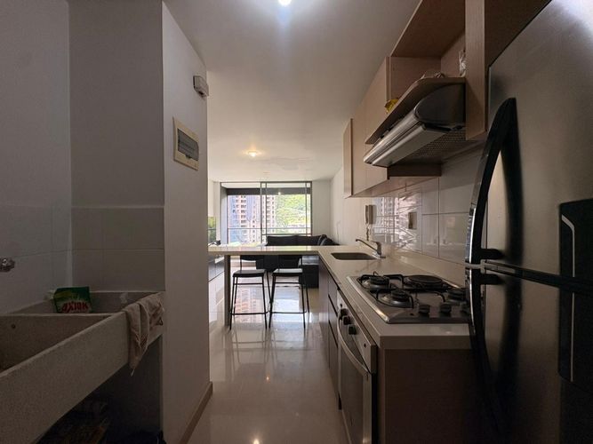 Apartamento de 2 alcobas en venta en San Jose, Sabaneta, 64 m² · foto 3 de 13