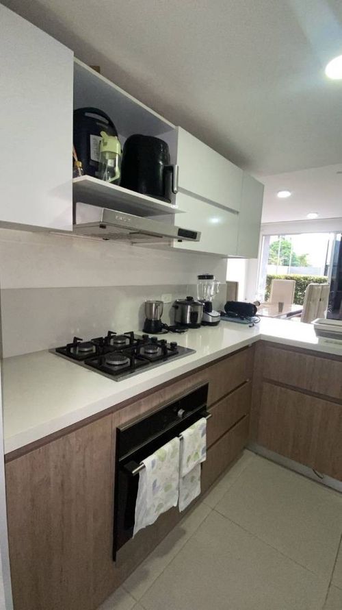 Apartamento de 3 alcobas en venta en Menga, Cali, 85 m² · foto 10 de 19