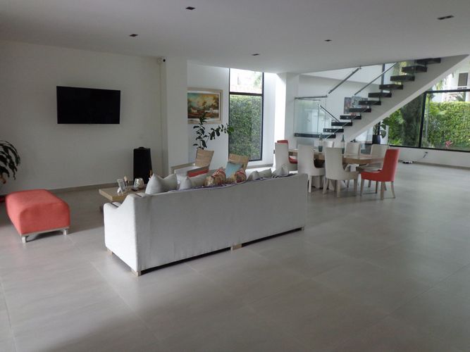 Casa de 6 alcobas en venta en Ruitoque, Piedecuesta, 715 m² · foto 7 de 19