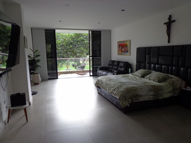 Casa de 6 alcobas en venta en Ruitoque, Piedecuesta, 715 m² · foto 17 de 19