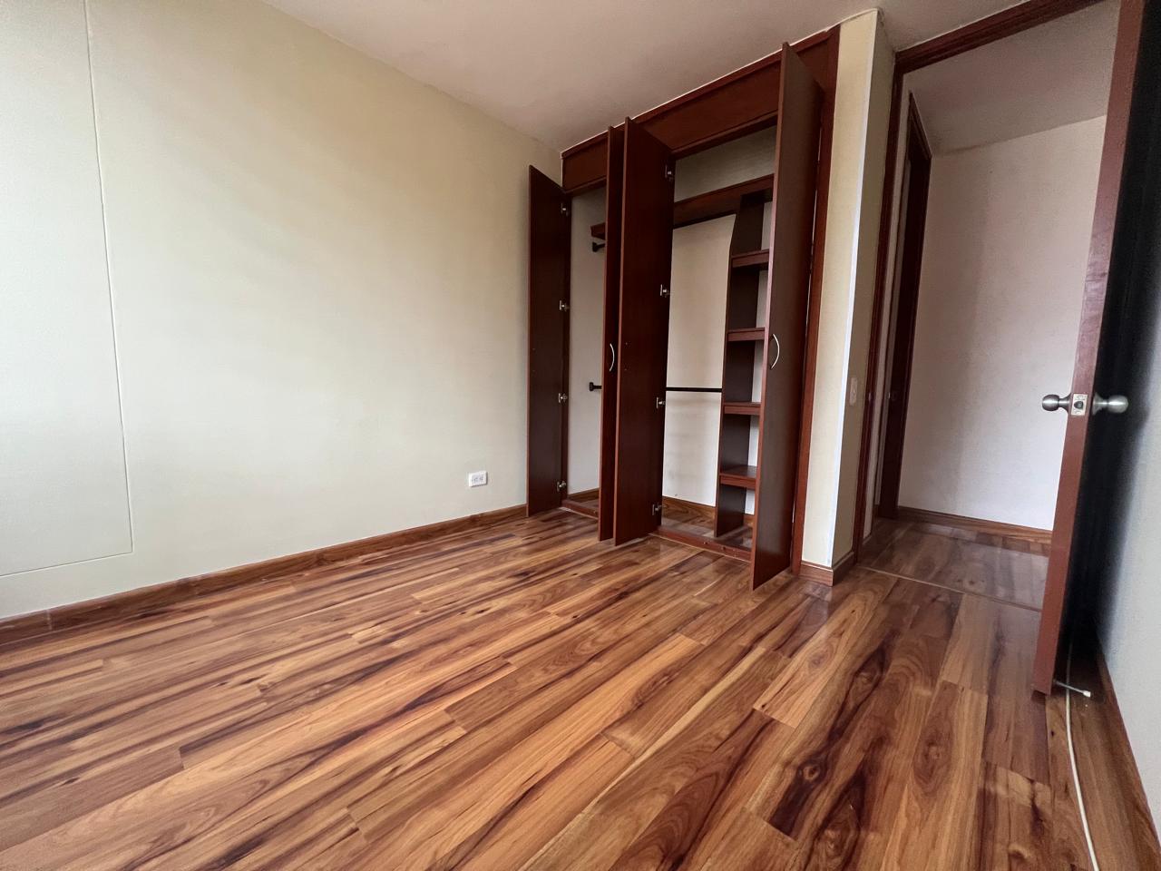 Apartamento en venta en Engativá, Bogotá · foto 2 de 20