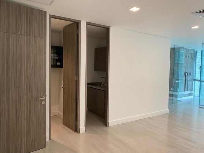 Oficina en venta en Patio Bonito, Medellín, 52 m² · foto 6 de 12