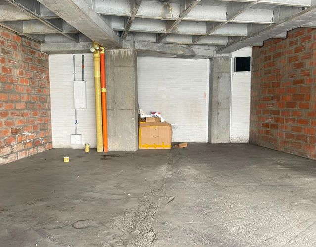 Local en arriendo en El Poblado, Medellín, 60 m² · foto 2 de 8