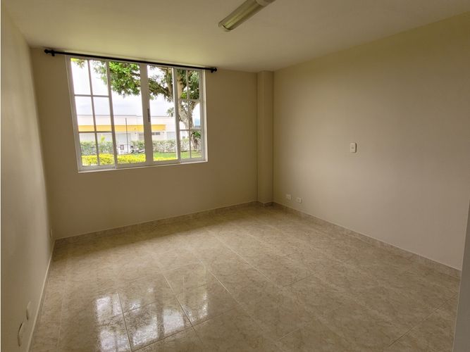 Casa de 5 alcobas en venta en Tribunas Corcega, Pereira, 400 m² · foto 18 de 24