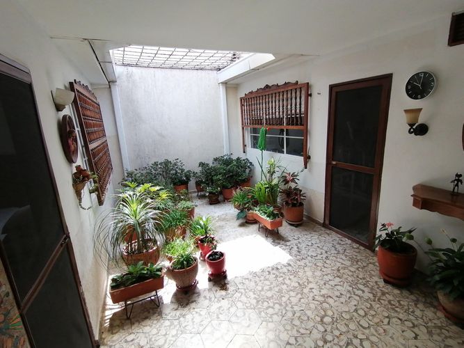 Casa de 4 alcobas en venta en Santa Teresita, Cali, 429 m² · foto 10 de 19