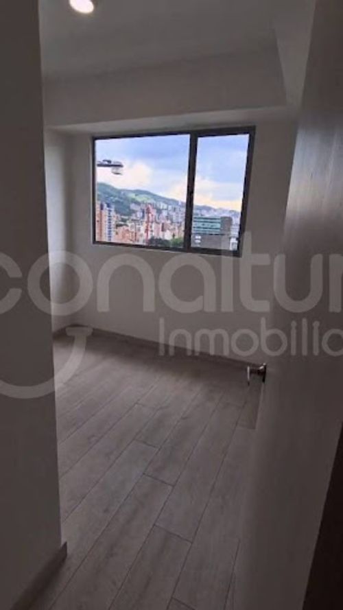 Apartamento de 3 alcobas en venta en Las Vegas, Envigado, 70 m² · foto 9 de 18