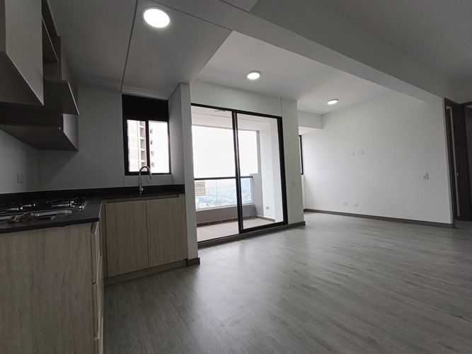 Apartamento de 3 alcobas en arriendo en San Diego, Medellín, 64 m² · foto 3 de 12