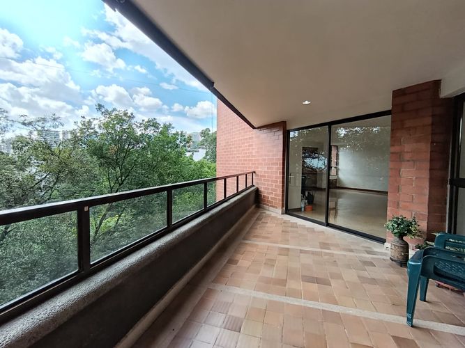 Apartamento de 3 alcobas en arriendo en Las Lomas, Medellín, 160 m² · foto 7 de 20
