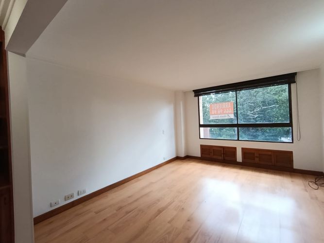Apartamento de 3 alcobas en arriendo en Las Lomas, Medellín, 160 m² · foto 14 de 20