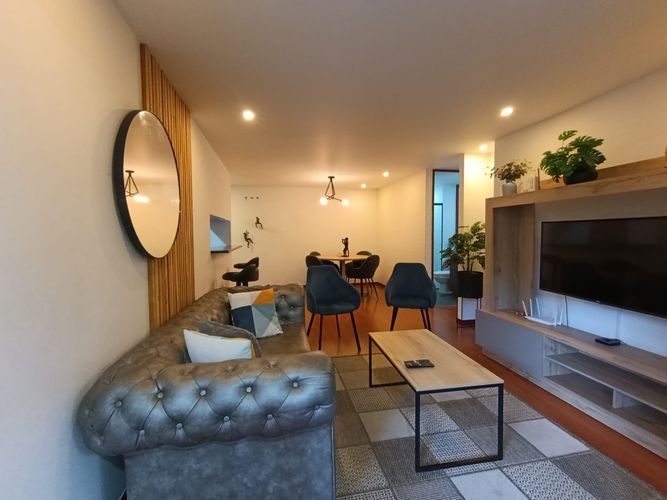 Apartamento de 2 alcobas en arriendo en El Poblado, Medellín, 96 m² · foto 3 de 18