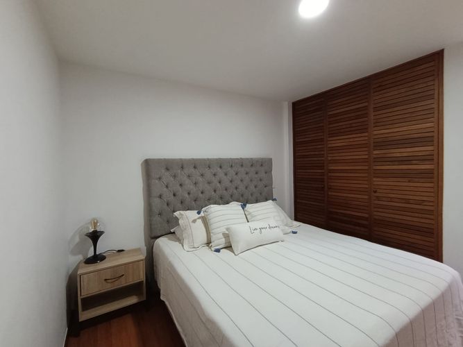 Apartamento de 2 alcobas en arriendo en El Poblado, Medellín, 96 m² · foto 15 de 18
