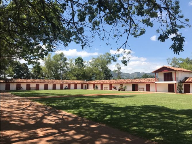 Lote en venta en Llano Grande, Rionegro, 2251 m² · foto 5 de 16
