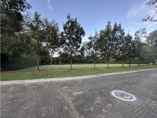 Lote en venta en Llano Grande, Rionegro, 2251 m² · foto 8 de 16