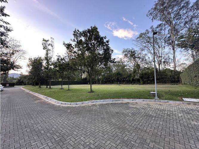 Lote en venta en Llano Grande, Rionegro, 2251 m² · foto 11 de 16