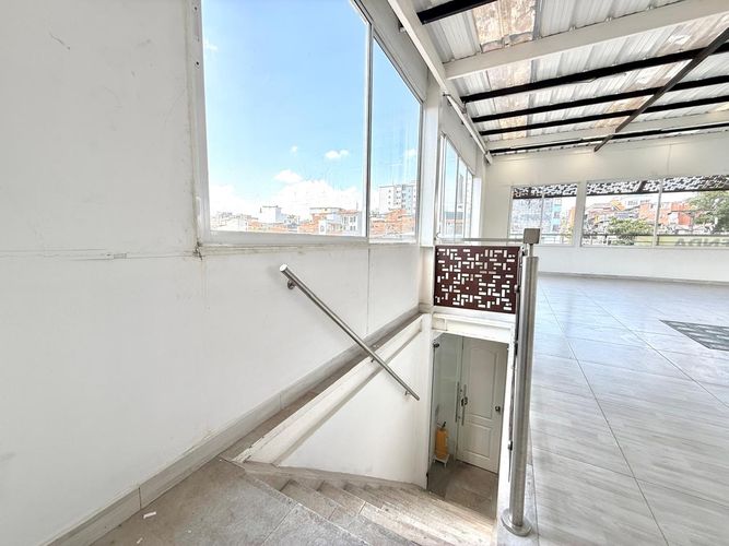 Local en arriendo en Avenida 30 De Agosto, Pereira, 80 m² · foto 6 de 8