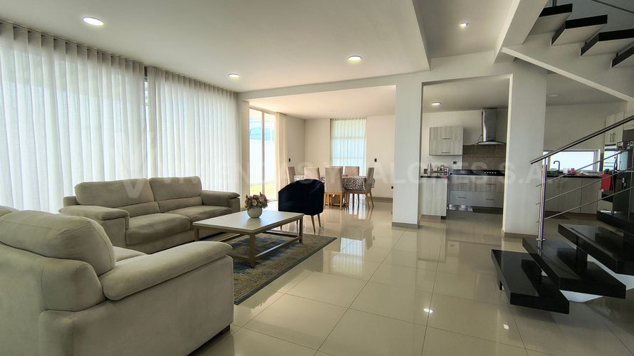 Casa de 3 alcobas en venta en Palmas Country House, Villa del Rosario, 316 m² · foto 7 de 11