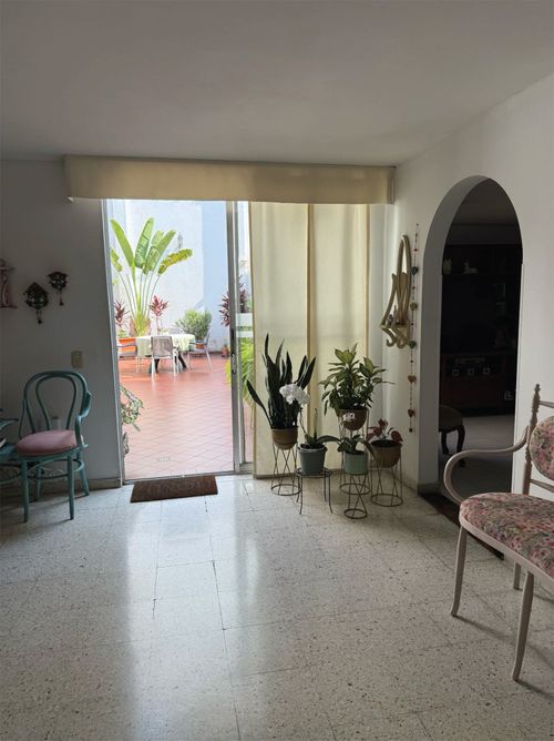 Casa de 8 alcobas en venta en La Flora, Cali, 313 m² · foto 4 de 24