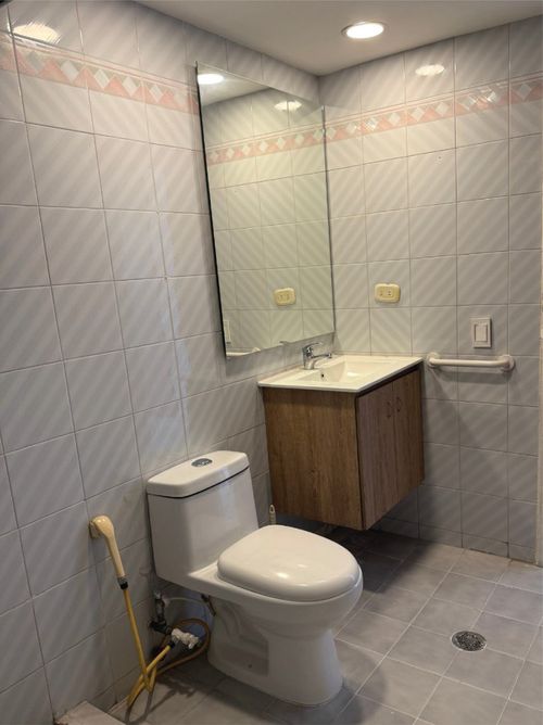 Casa de 8 alcobas en venta en La Flora, Cali, 313 m² · foto 18 de 24