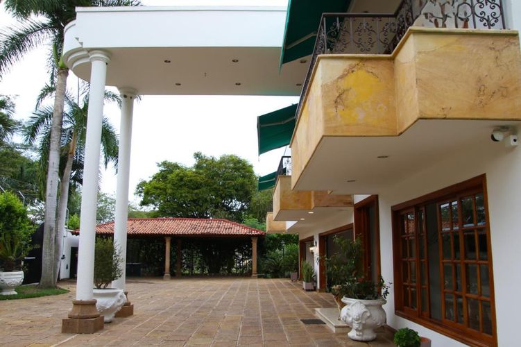 Casa de 5 alcobas en venta en Pance, Cali, 800 m² · foto 2 de 24