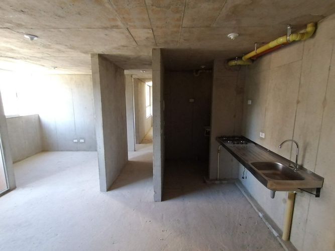 Apartamento de 2 alcobas en venta en Aguacatal, Cali, 56 m² · foto 3 de 24