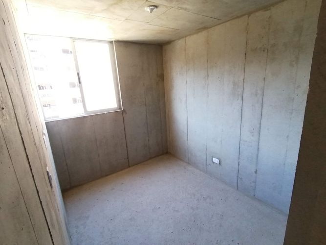 Apartamento de 2 alcobas en venta en Aguacatal, Cali, 56 m² · foto 13 de 24