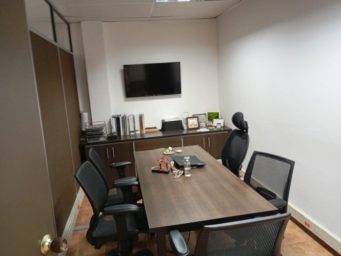 Oficina en venta en Calima, Cali, 1415 m² · foto 20 de 24