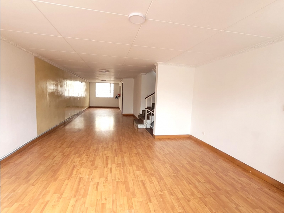 Apartamento en venta en Normandia, Bogotá · foto 4 de 18