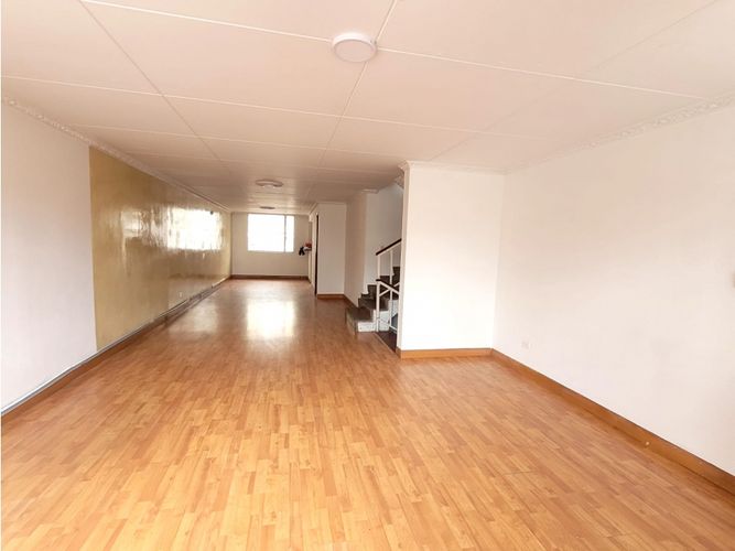 Apartamento de 4 alcobas en arriendo en Normandia, Bogotá, 247 m² · foto 4 de 18