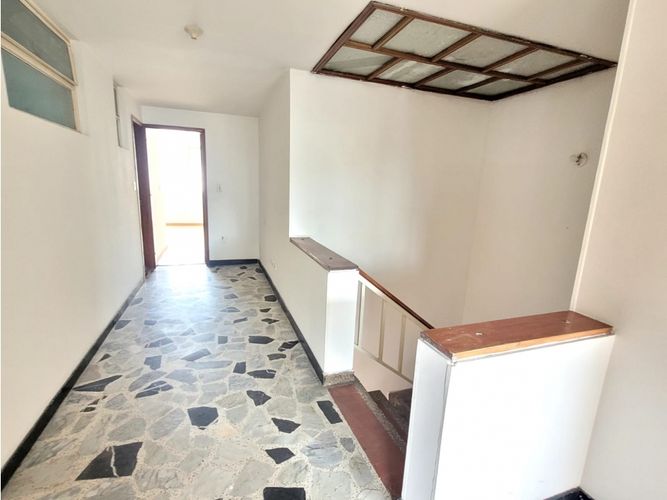 Apartamento de 4 alcobas en arriendo en Normandia, Bogotá, 247 m² · foto 6 de 18