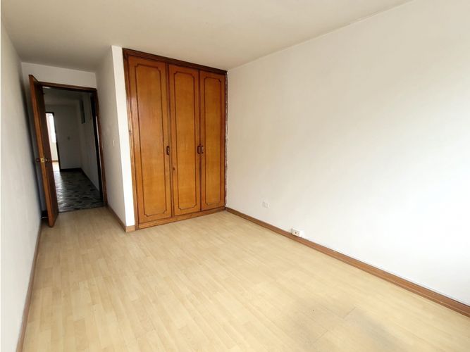 Apartamento de 4 alcobas en arriendo en Normandia, Bogotá, 247 m² · foto 12 de 18