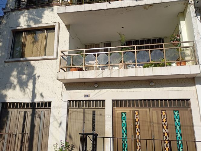 Casa de 10 alcobas en venta en San Fernando Viejo, Cali, 543 m² · foto 2 de 17