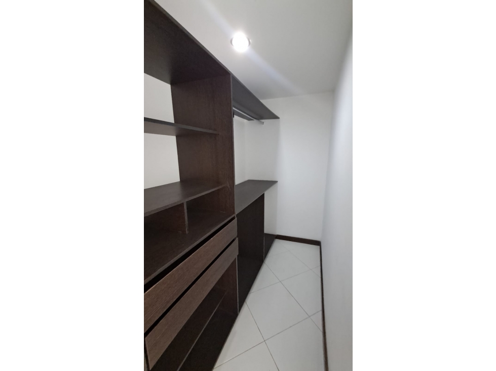 Apartamento en venta en Loma del Indio, Medellín 5