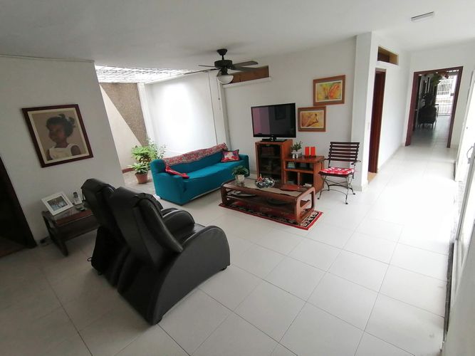 Casa de 4 alcobas en venta en Prados Del Norte, Cali, 282 m² · foto 8 de 24