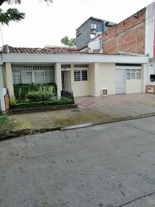 Casa de 4 alcobas en venta en Prados Del Norte, Cali, 282 m² · foto 24 de 24