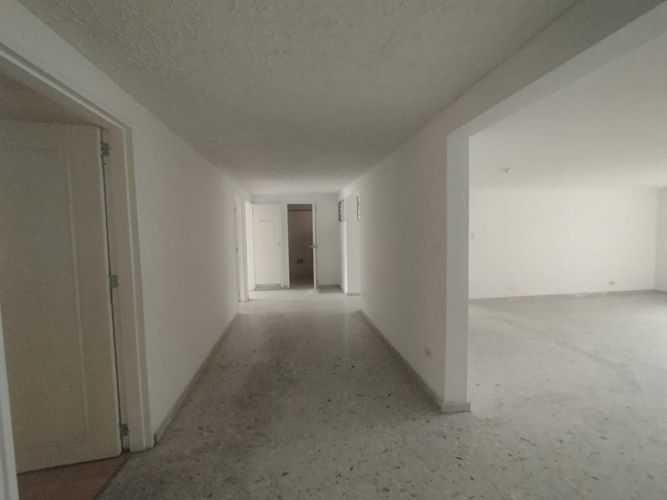 Oficina en arriendo en Tequendama, Cali, 130 m² · foto 3 de 16