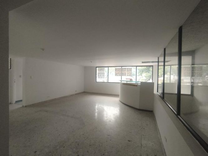 Oficina en arriendo en Tequendama, Cali, 130 m² · foto 5 de 16