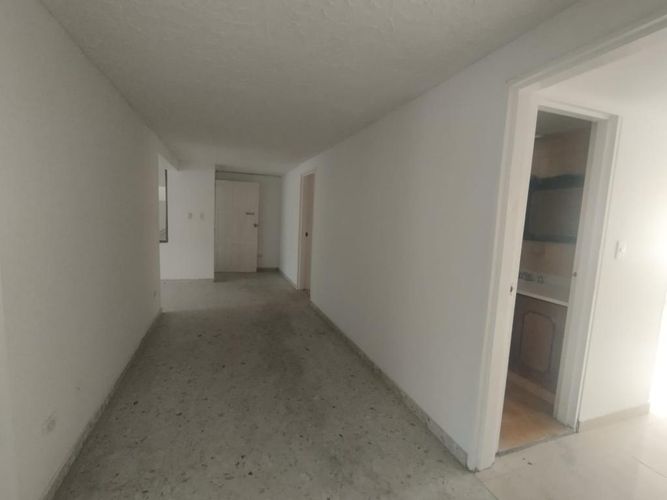 Oficina en arriendo en Tequendama, Cali, 130 m² · foto 15 de 16