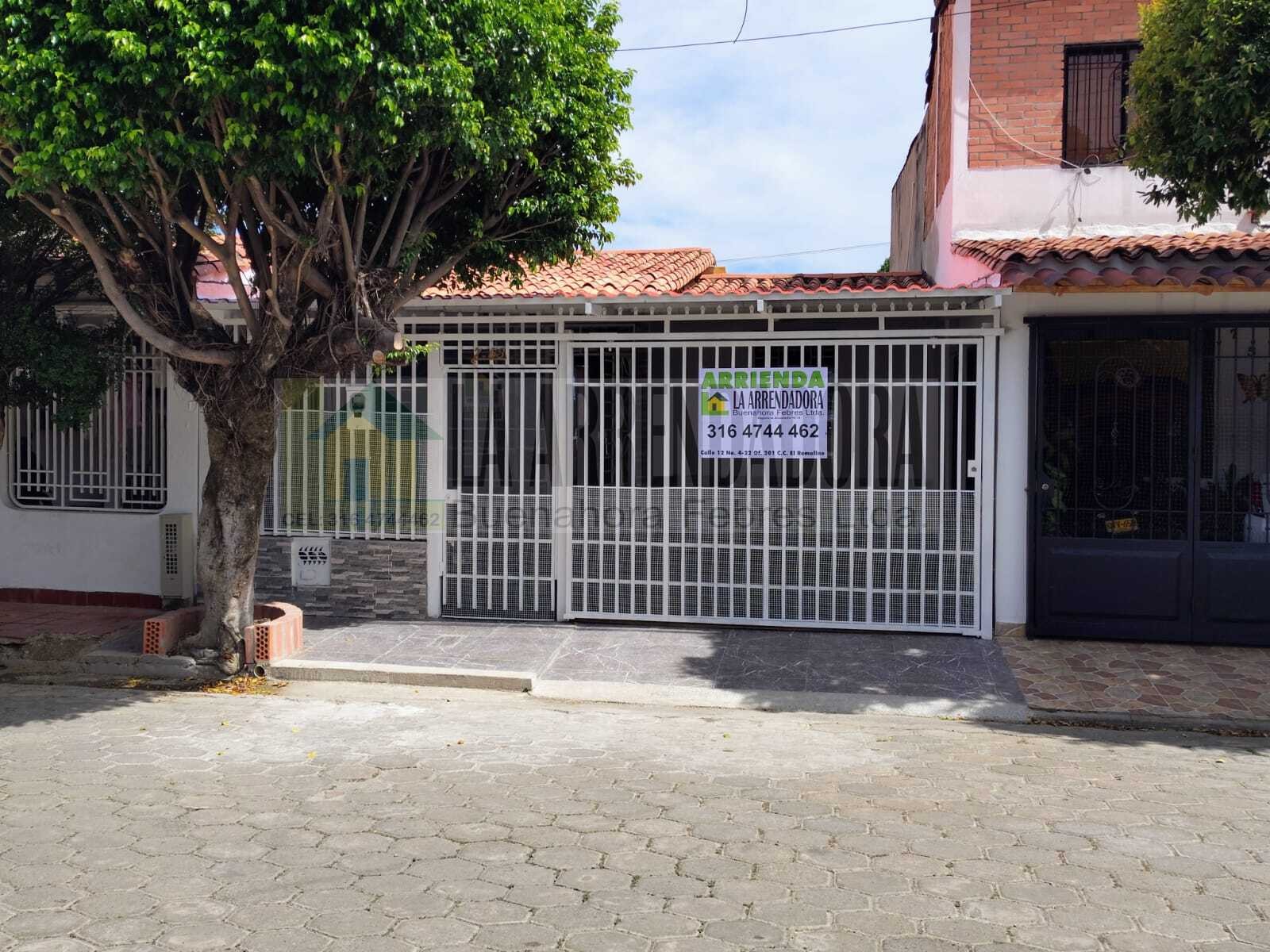 Casa en Arriendo en Prados del Este, Cúcuta