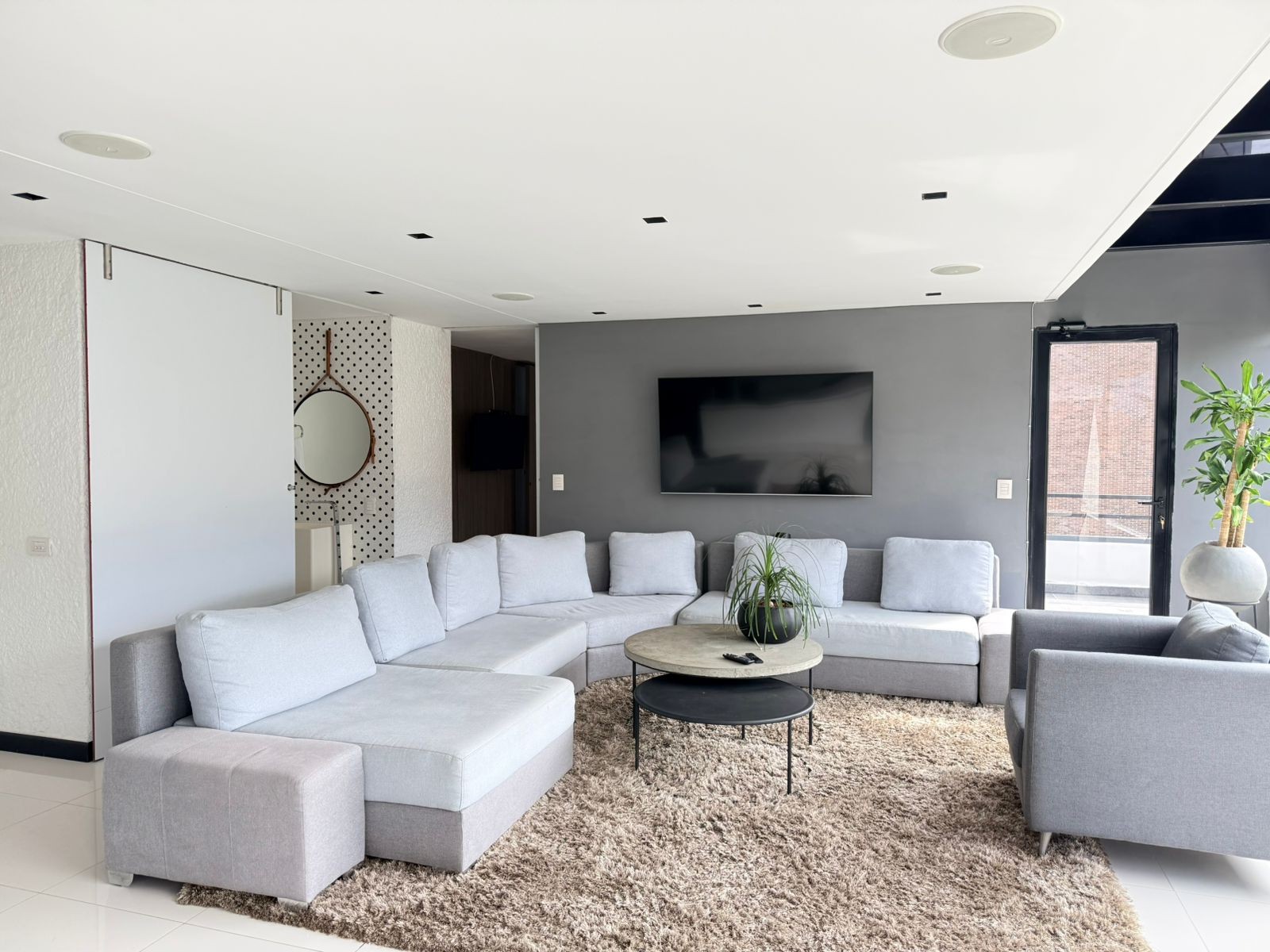Apartamento en venta en El Poblado, Medellín 4
