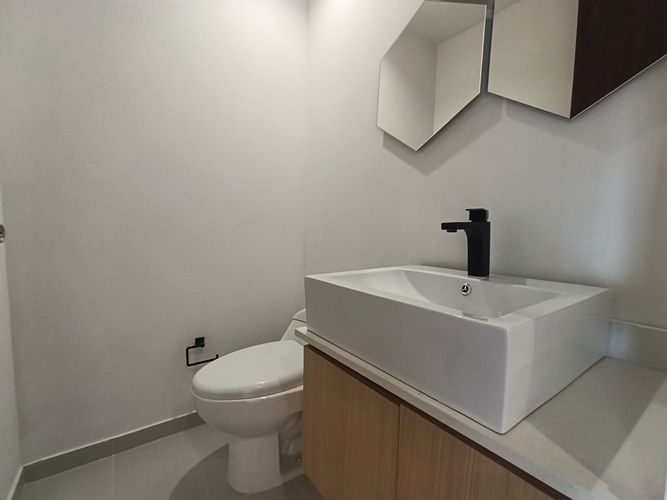 Apartamento de 3 alcobas en arriendo en Loma Del Esmeraldal, Envigado, 105 m² · foto 4 de 20