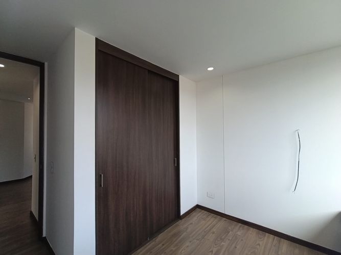 Apartamento de 3 alcobas en arriendo en Loma Del Esmeraldal, Envigado, 105 m² · foto 10 de 20