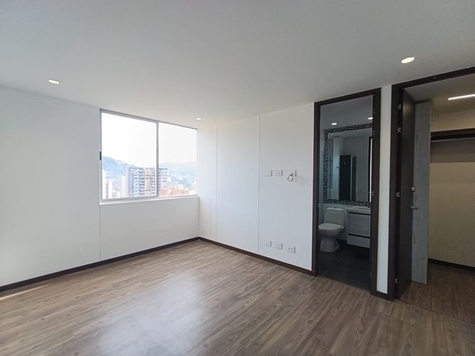 Apartamento de 3 alcobas en arriendo en Loma Del Esmeraldal, Envigado, 105 m² · foto 15 de 20